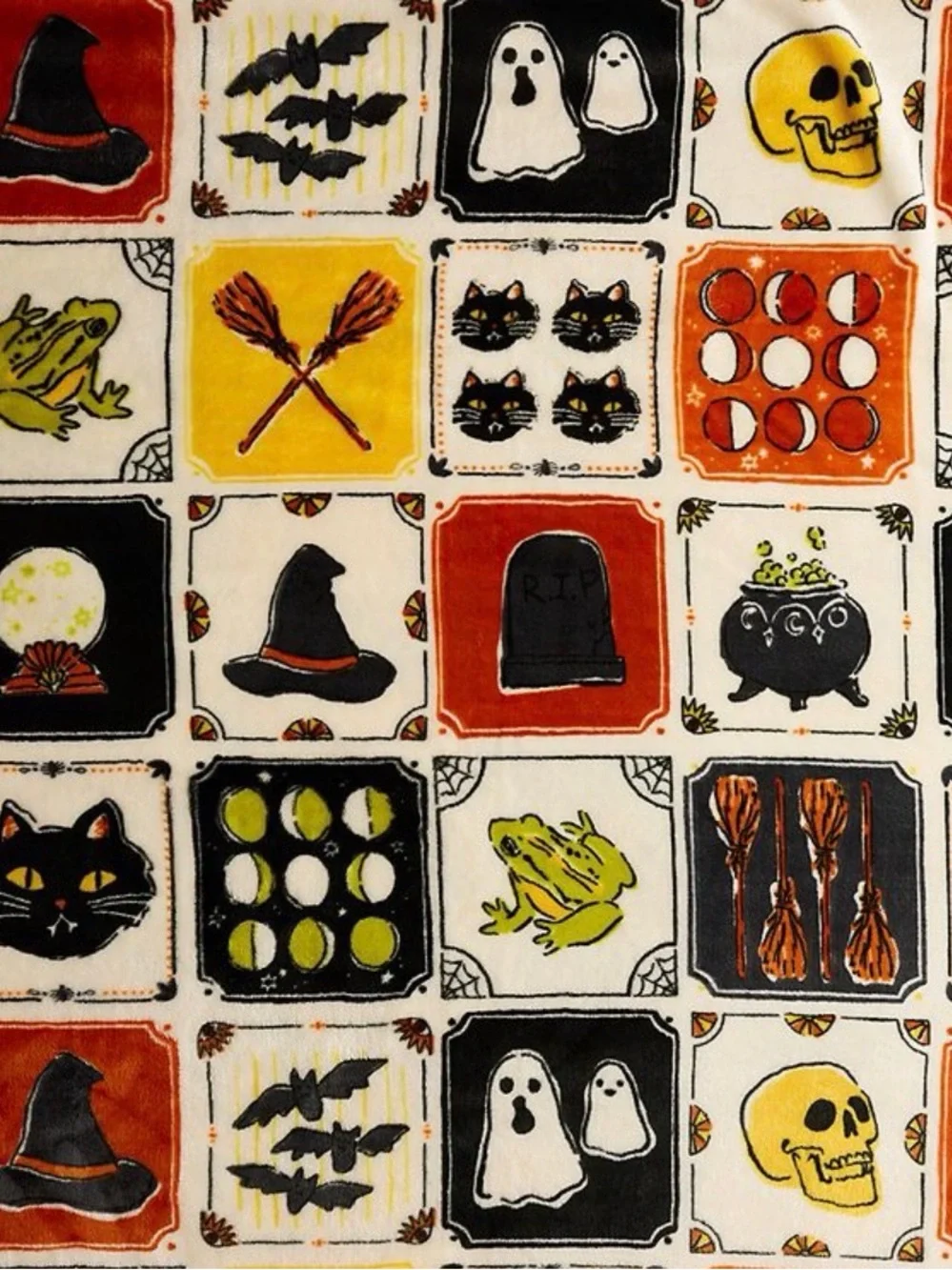 Cozy Halloween Cat Print Pet Blanket in Orange, Yellow, Black